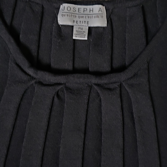 Joseph A Ribbed Tank - Picture 2 of 4